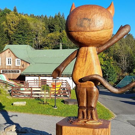 Hotel Peklo Pro Rodiny S Detmi Josefuv Dul Bagian luar foto