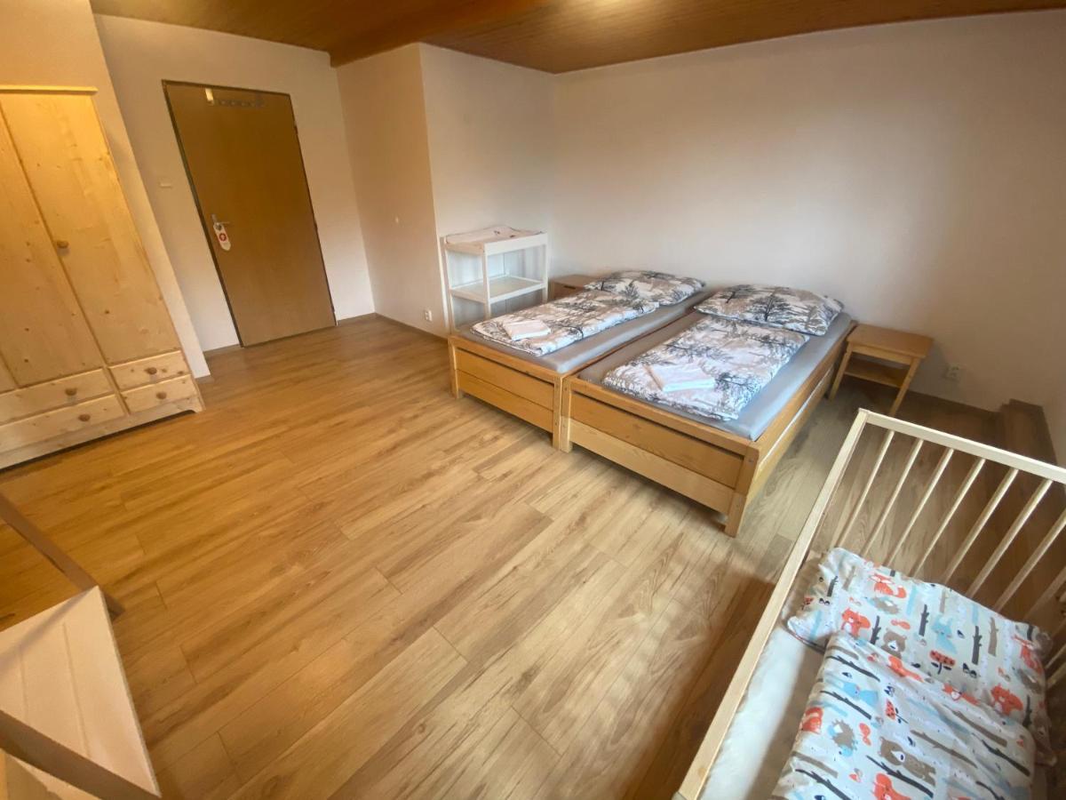 Hotel Peklo Pro Rodiny S Detmi Josefuv Dul Bagian luar foto