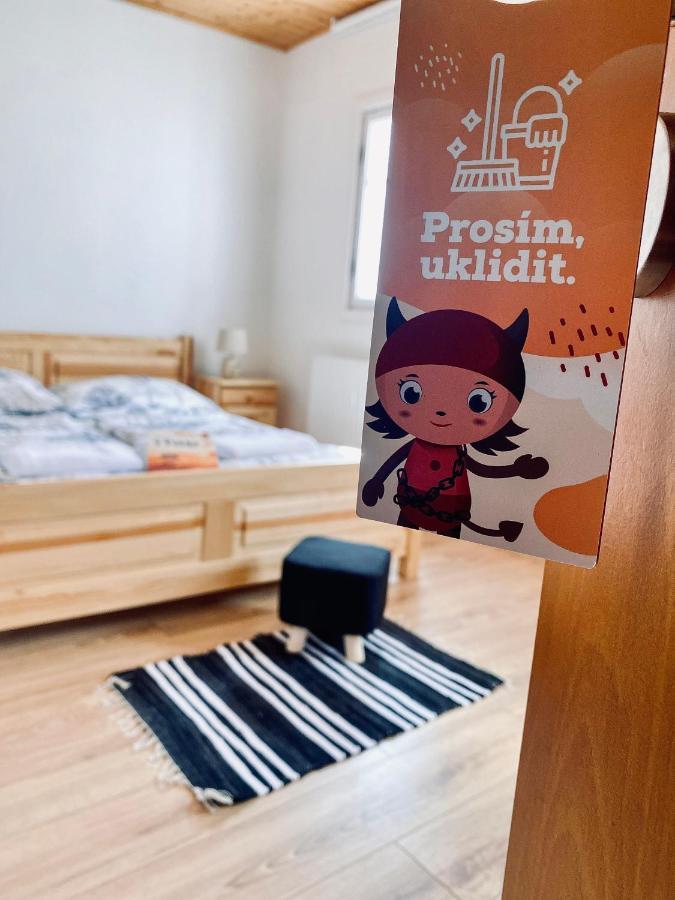Hotel Peklo Pro Rodiny S Detmi Josefuv Dul Bagian luar foto